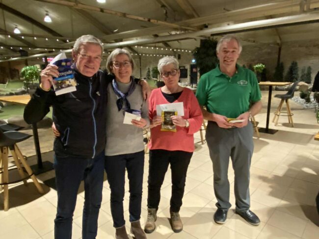 Att.YfxznVsSJ7mI8vVkKrUFf5J EE8xK5L 49yLa93IFR4