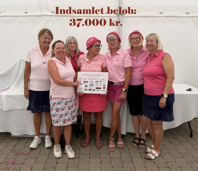 Pink Cup Udvalget Med Sponsorplakat Og Beløb